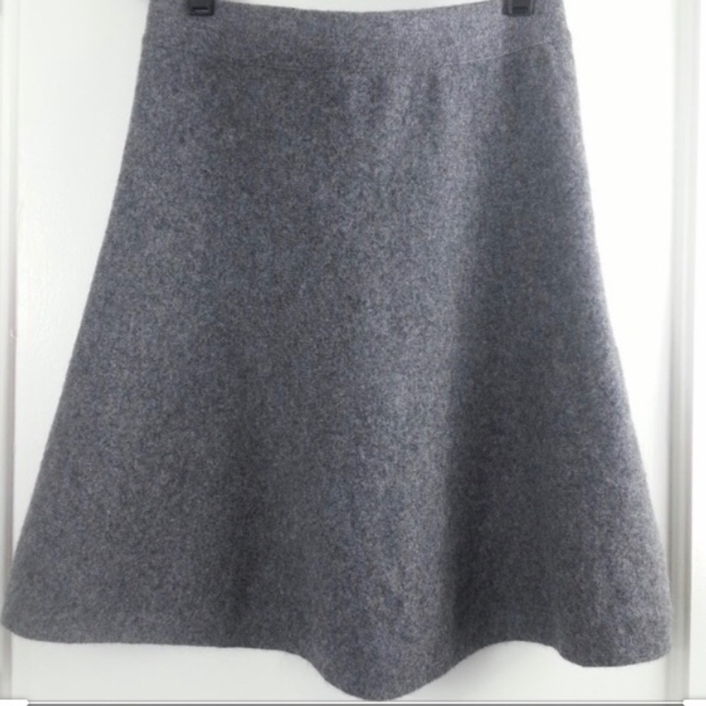 Tahari Gray Wool Skirt Size Large